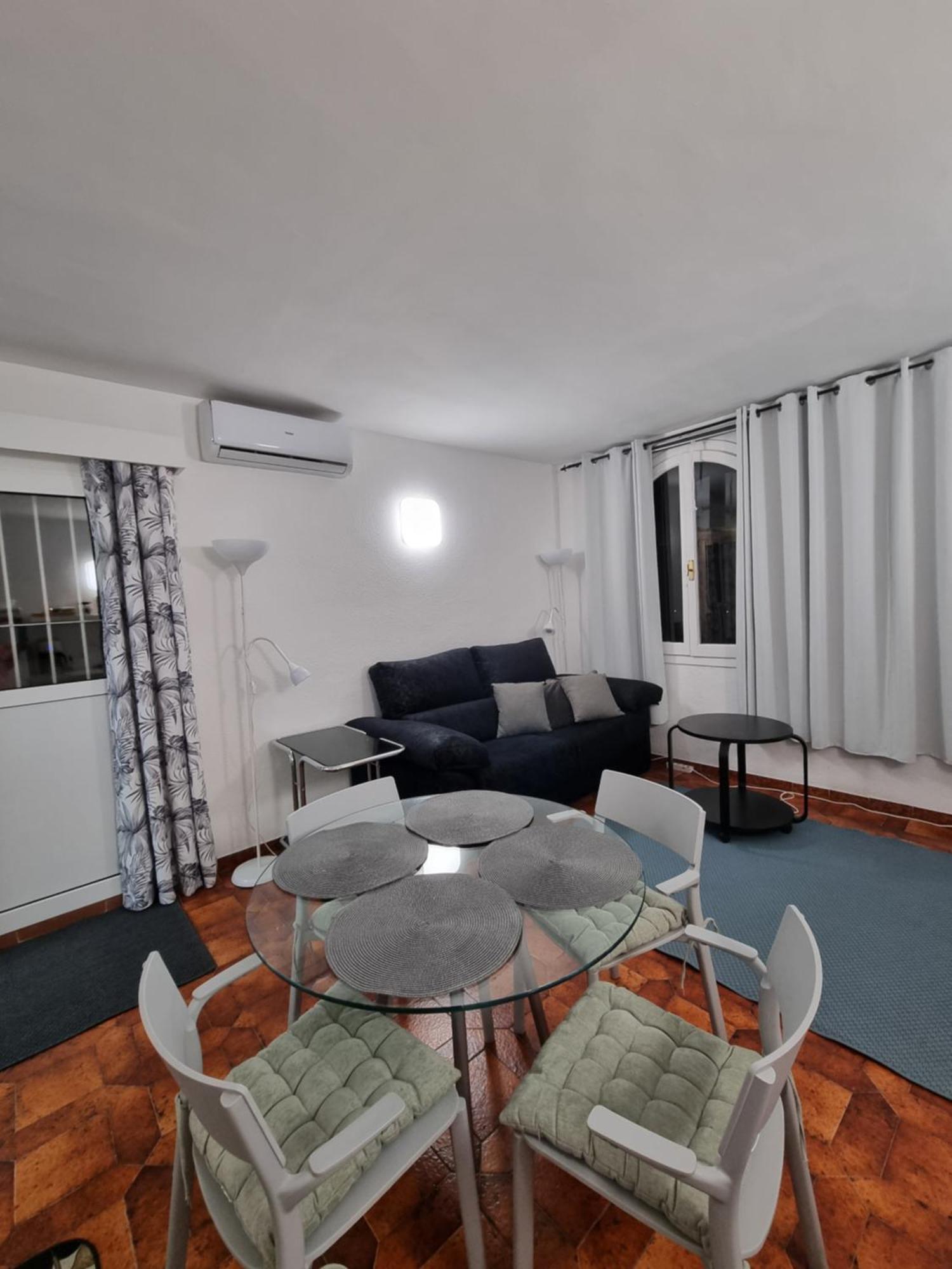 Comfortable One Bedroom Apartment Фуэнхирола Экстерьер фото