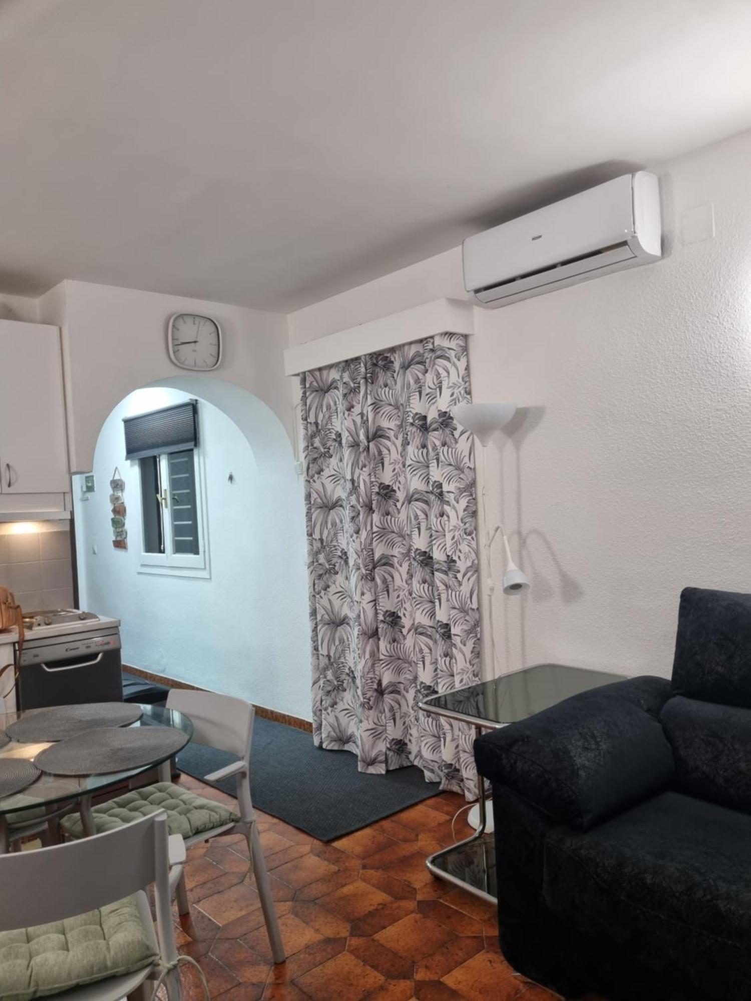 Comfortable One Bedroom Apartment Фуэнхирола Экстерьер фото